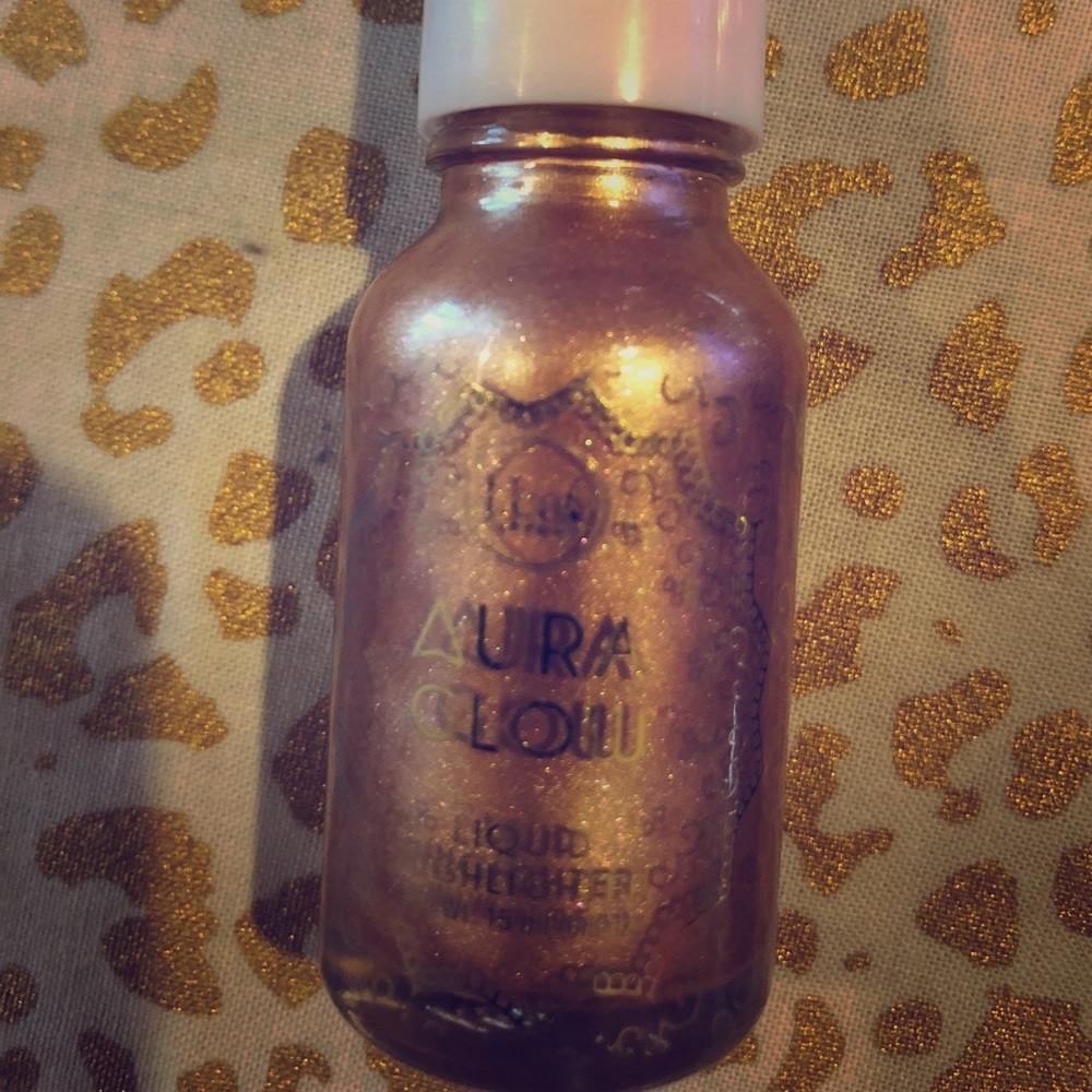 j.cat aura glow